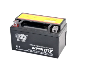 Акумулатор стартов UTX12-BS 12V 12Ah 10hr Ляв +