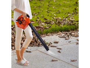 Бензинов листосъбирач KraftRoyal с Издухване, Събиране и Смилане Бензинов листосъбирач KraftRoyal с Издухване, Събиране и Смилане - подобен продукт