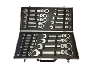 Комплект звездогаечни чупещи тресчотни ключове от 6 мм до 32 мм в метален куфар KraftRoyal